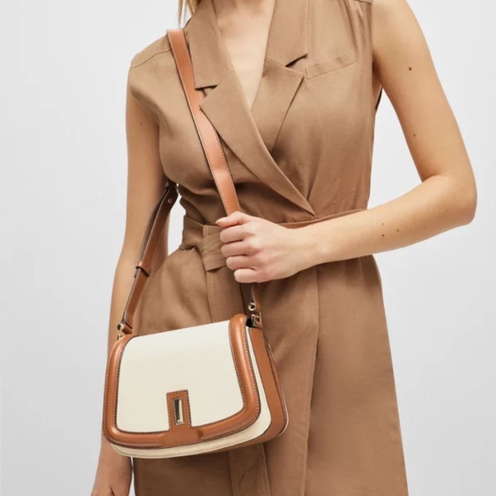 BOSS SADDLE BAG WITH LEATHER TRIMS Elegant Cream and Brown Women's Bag Sold out! - Picture 2 of 11